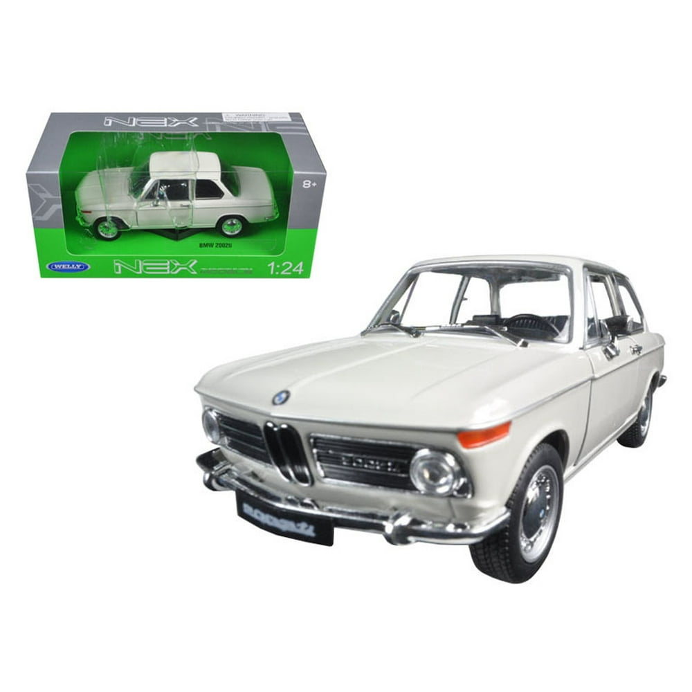 Welly 24053crm 2002 BMW Ti Cream 124 Diecast Model Car