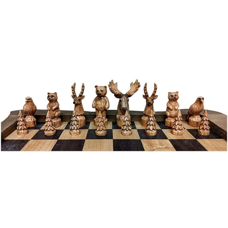 De Leon Collections FOREST CROWD Woodland Cabin Chess Set, 32