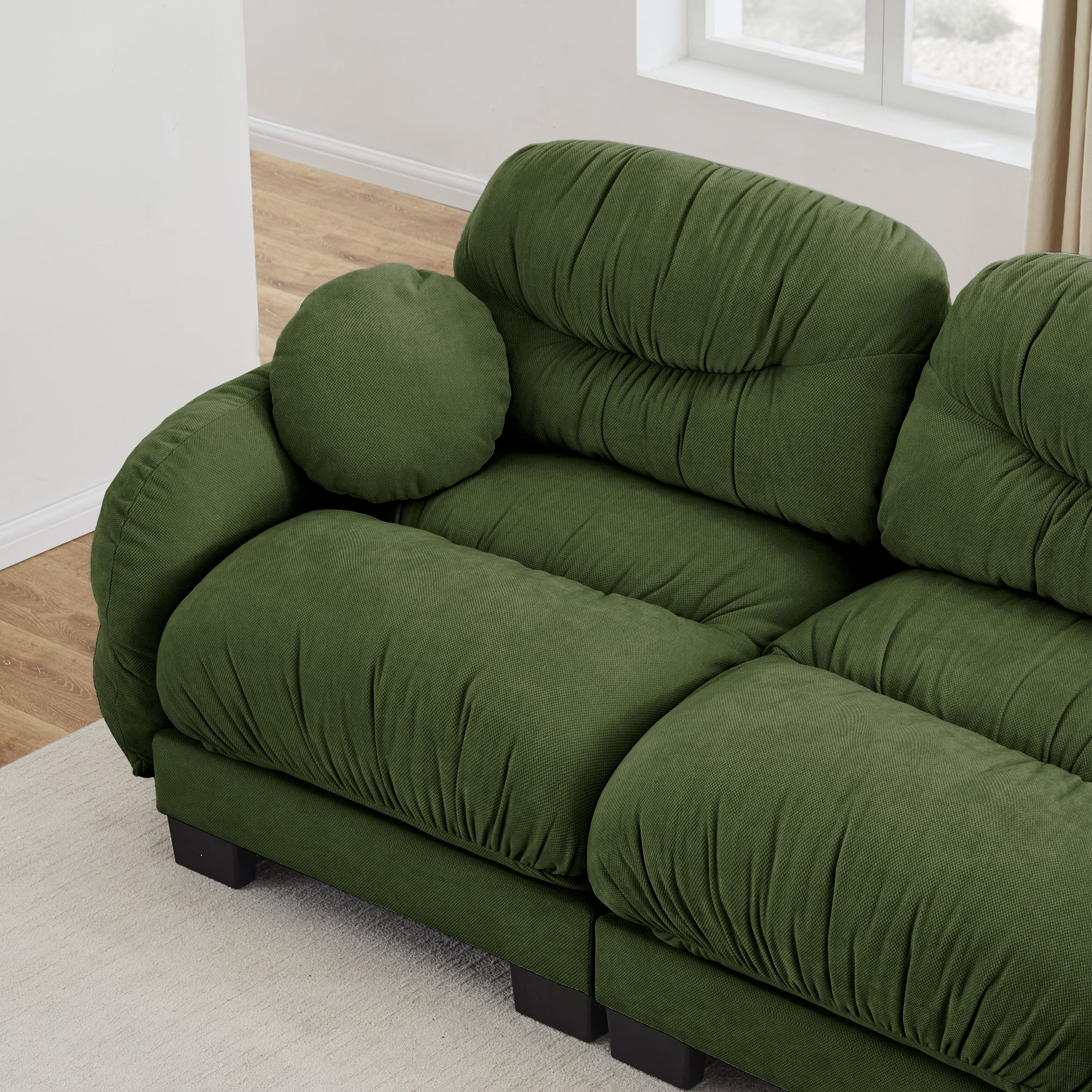 81" 2 Seater Loveseat Couch Cozy Chenille Sofa with 2 Throw Pillows