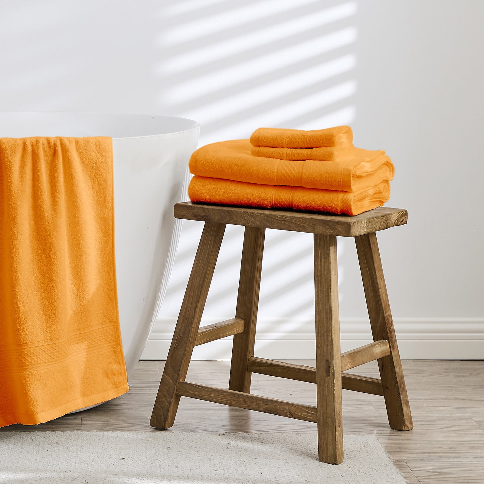 Gogreen 100% Cotton Bath Towel Sets of 8 Pieces, 2 Bath Towels 2 Hand Towels 4 Washcloths, Highly Absorbent Towels for Bathroom, Gym, Hotel (Orange)