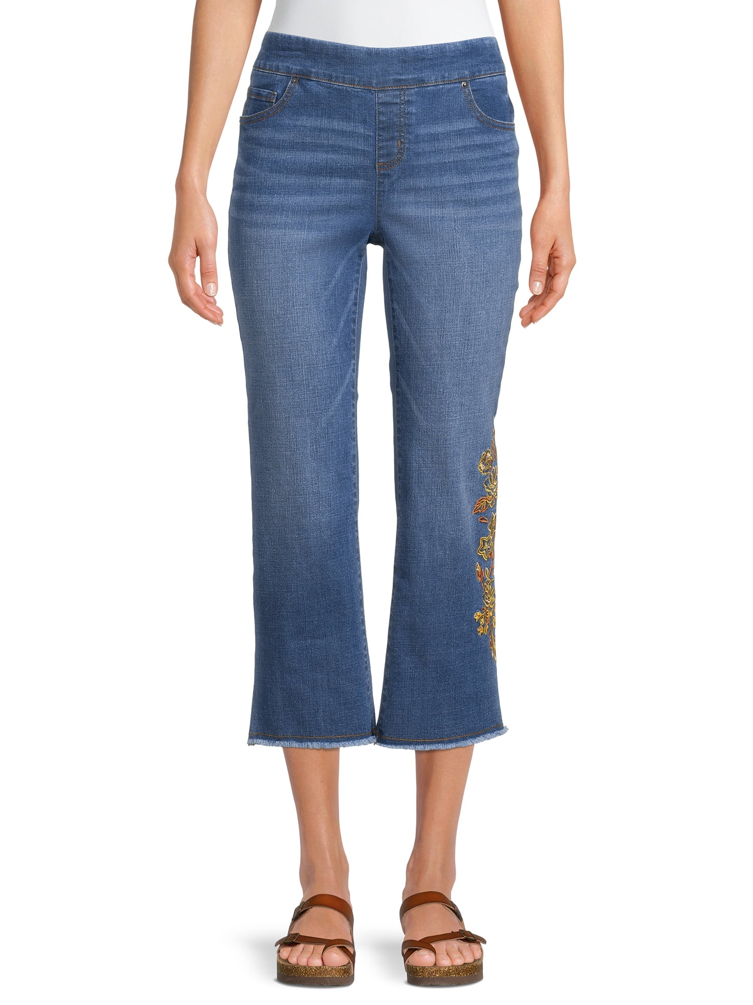 The Pioneer Woman Pull-On Embroidered Cropped Jeans, Women's - Walmart.com