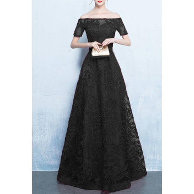 round neck long sleeve maxi dress