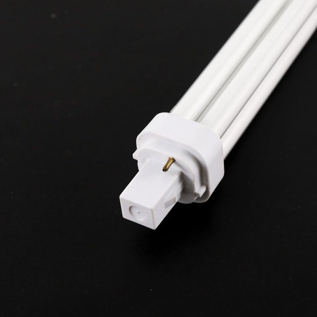 Tubo de lámpara de protección ocular PLC doble u10w13w18w26w Lámpara de ahorro de energía enchufable tipo U de dos clavijas Lámpara fluorescente tricromática