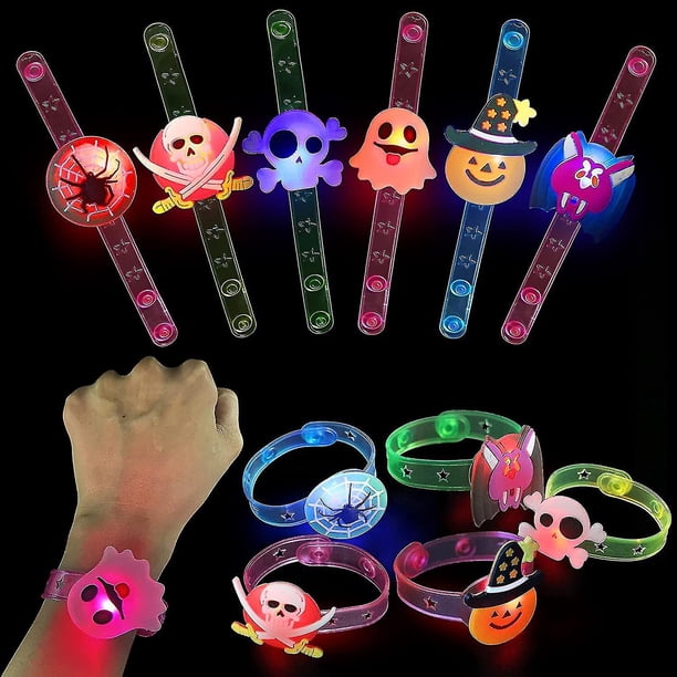 Favor de Fiesta de Halloween JanHm Juguetes para Niños 24 Piezas Anillo con Luz LED Collar Pulsera Broche