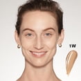 thumbnail image 4 of Corrector Estée Lauder Futurist Soft Touch Iluminador 30 ml, 4 of 7