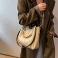 thumbnail image 4 of Bolso de mensajero de moda, bolso de viaje diario de PU, bolso de cubo portátil de un solo hombro, color caqui, 4 of 5