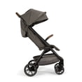 thumbnail image 3 of Cochecito Nuna Trvl Lx Granite de hasta 22,68 kg con bolsa de transporte, 3 of 10