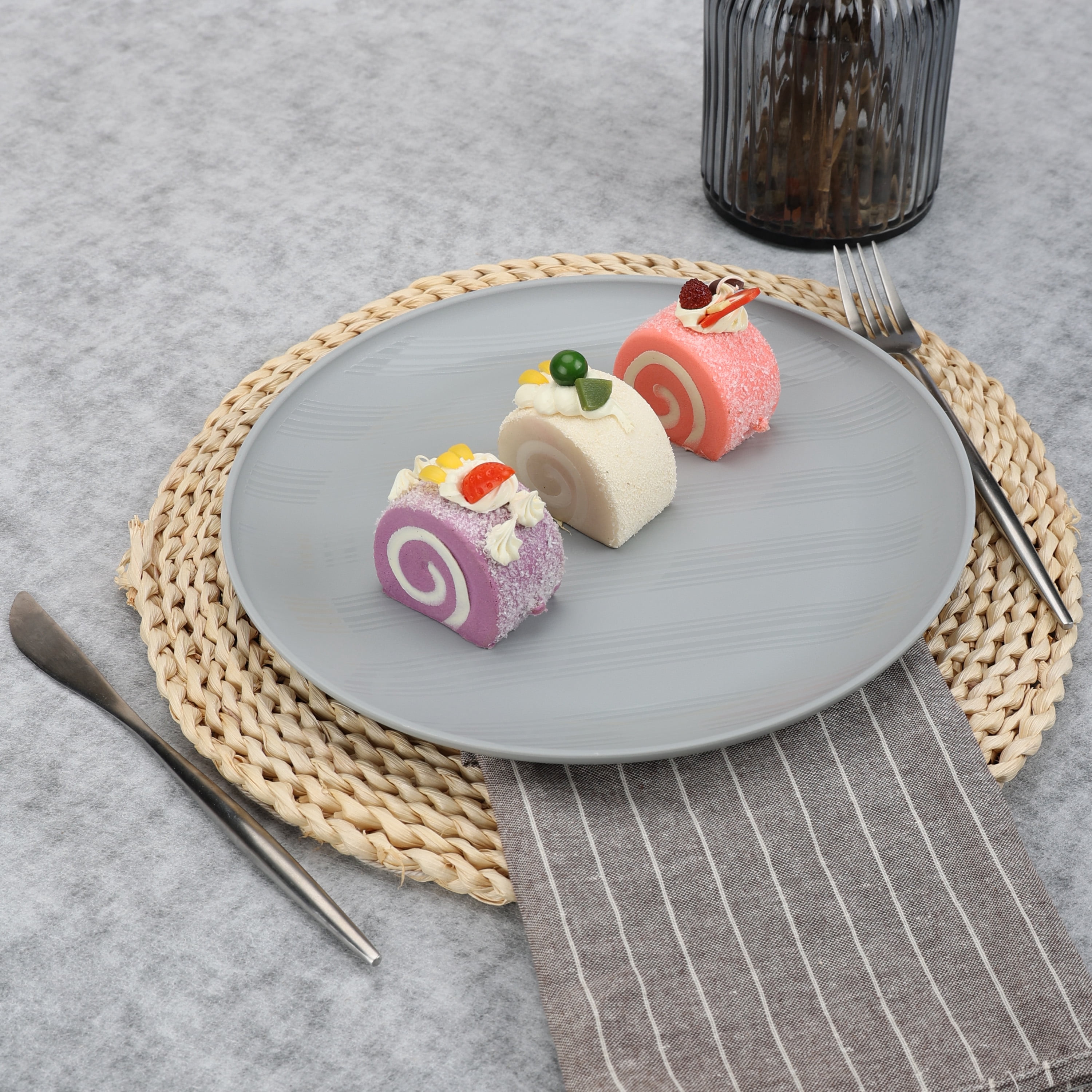 Mainstays Grey Round Plastic Tumbler, Stripe Etched, 26-Ounce