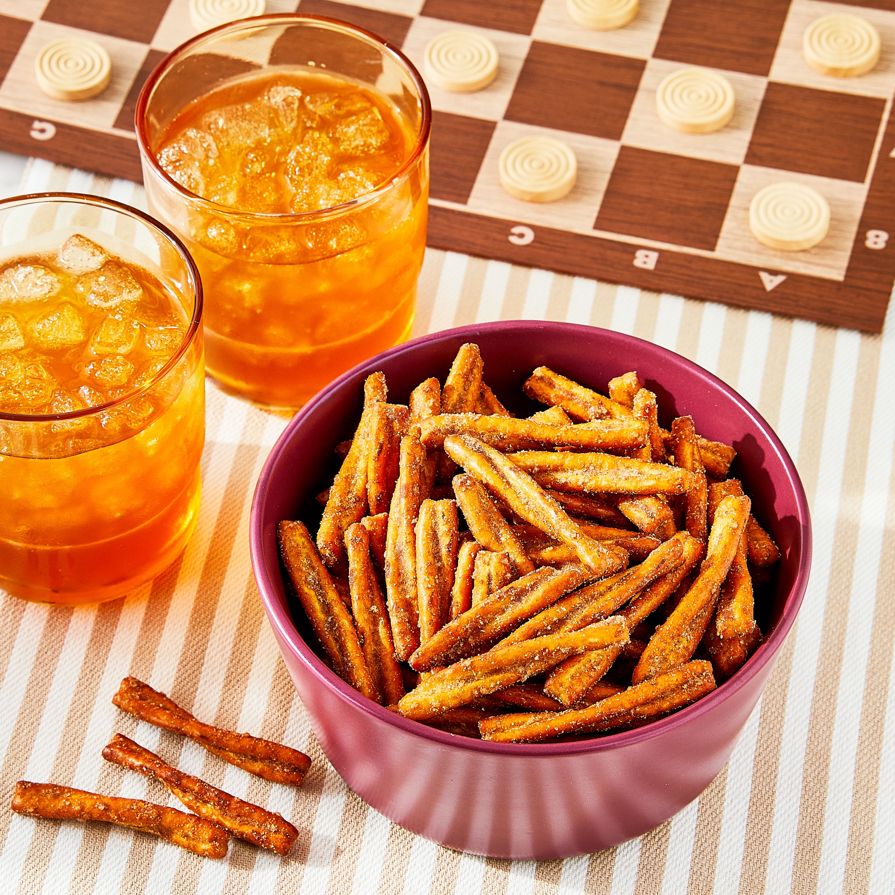 Great Value Cinnamon & Sugar Seasoned Pretzel Braids, 16 oz