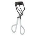 thumbnail image 1 of Rizador de pestañas Tweezerman Onyx Great Grip modelo 050-R, 1 of 5