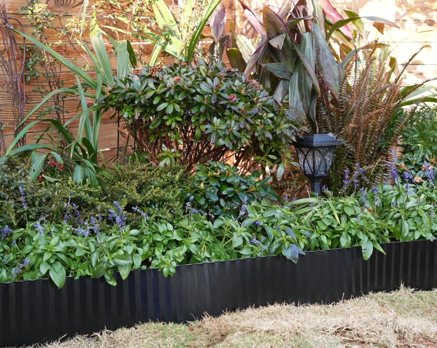 Tramull Corrugated Garden Edging Border,10" x 60' Landscape Paver Edging, Tall Landscape Edging, Fence for Garden, Flower Bed, Lawn and Landscape Edging (Black)