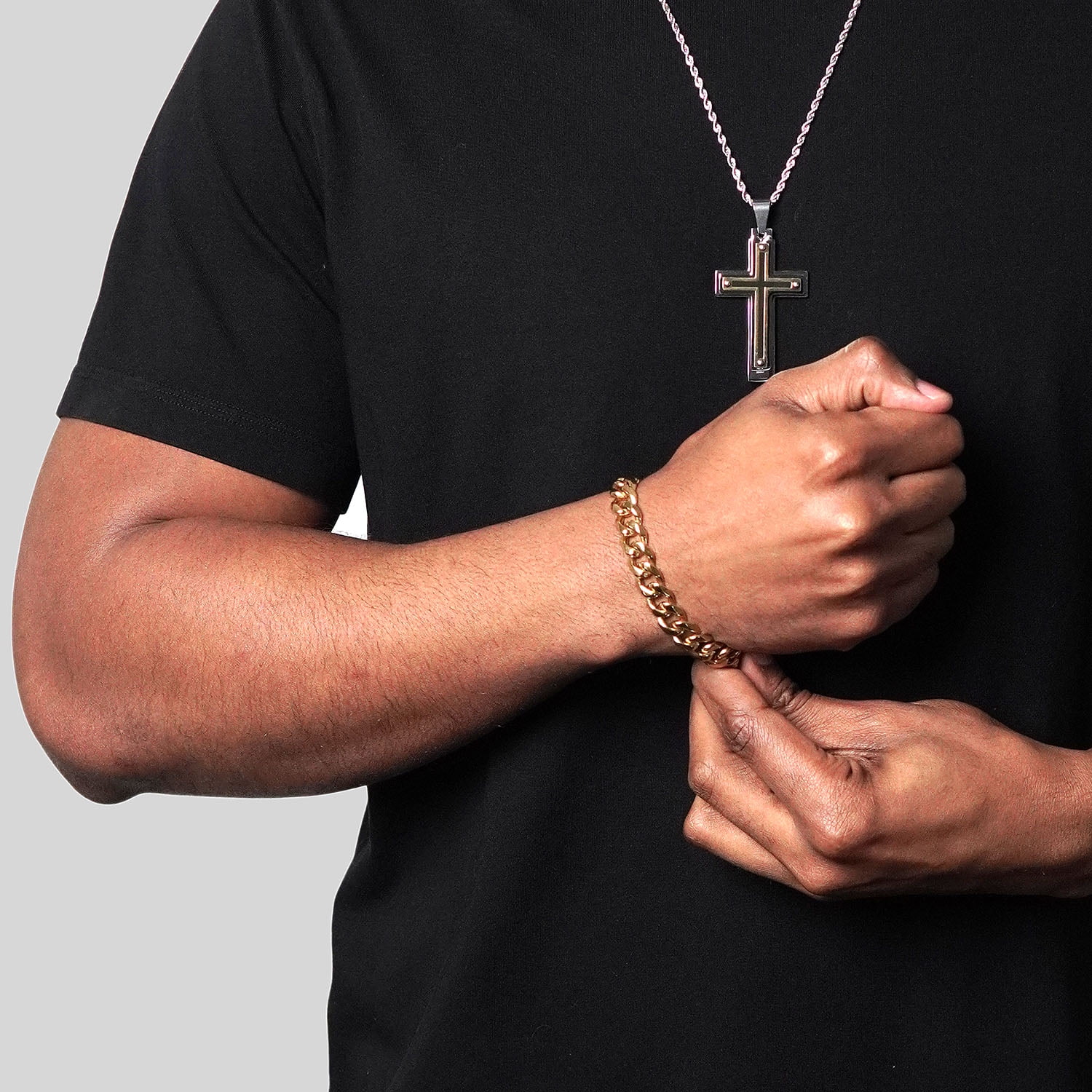 Invicta Jewelry Men's Curb Chain Gold Plated Steel Bracelet (11mm) - 9"