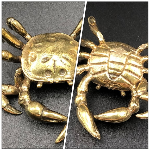 LOLIPPYY 1Pc Elegant Brass Crab Table Decor in Golden Color Unique Desktop Ornament