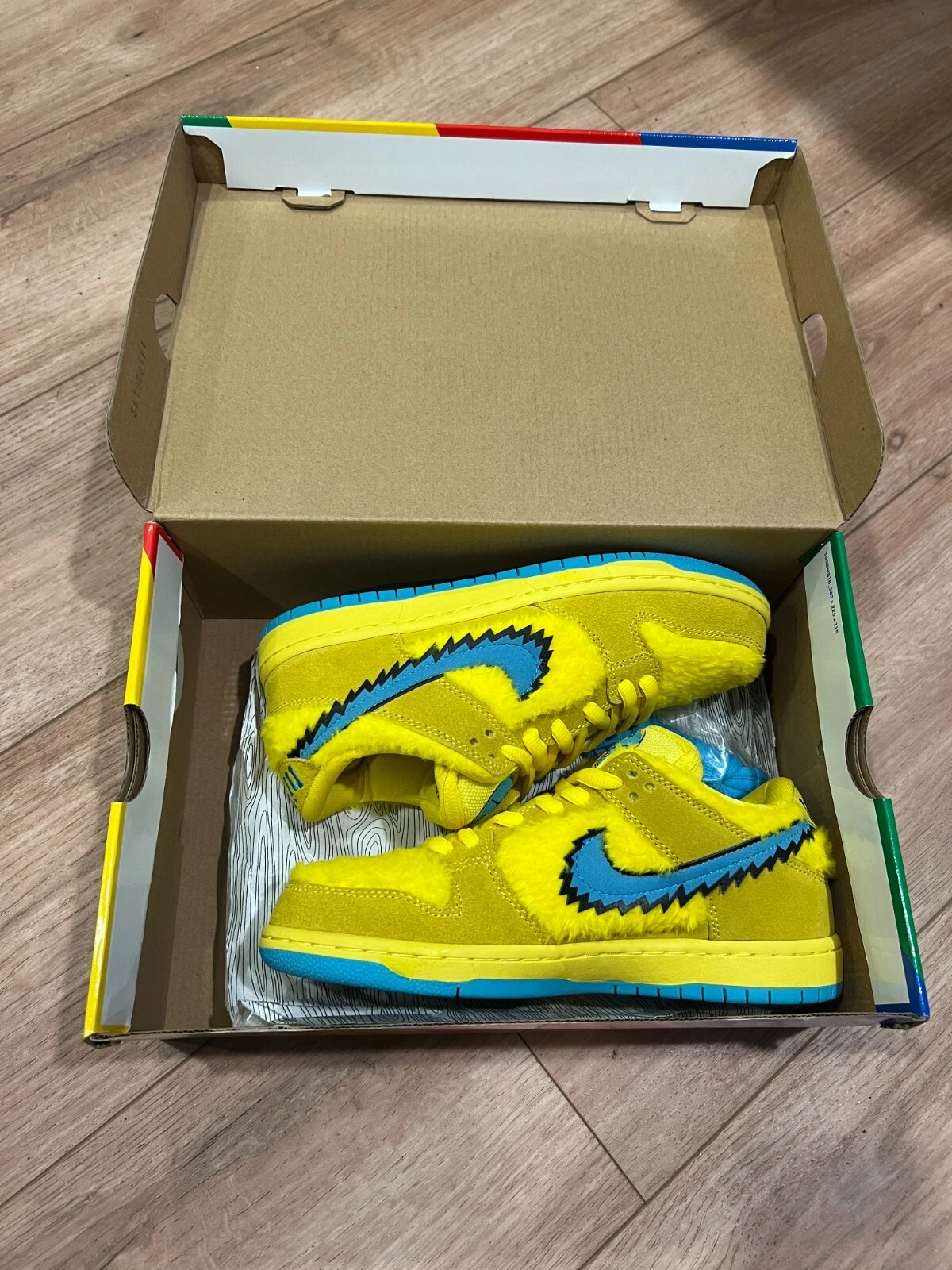 Grateful Dead x Dunk Low SB 'Yellow Bear' size 7 - Walmart.ca