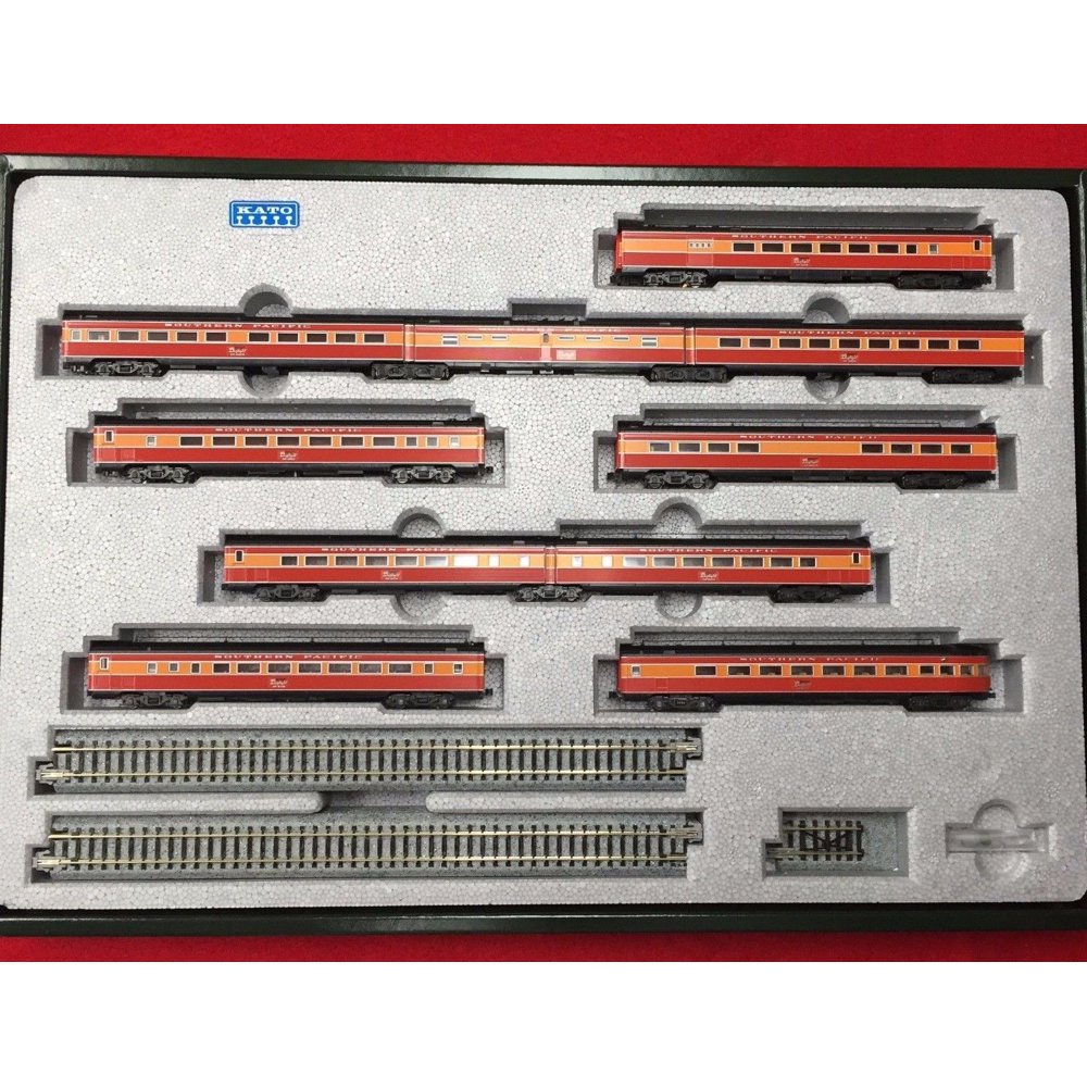 Kato 106062 N Southern Pacific Lines "Morning Daylight" (10)