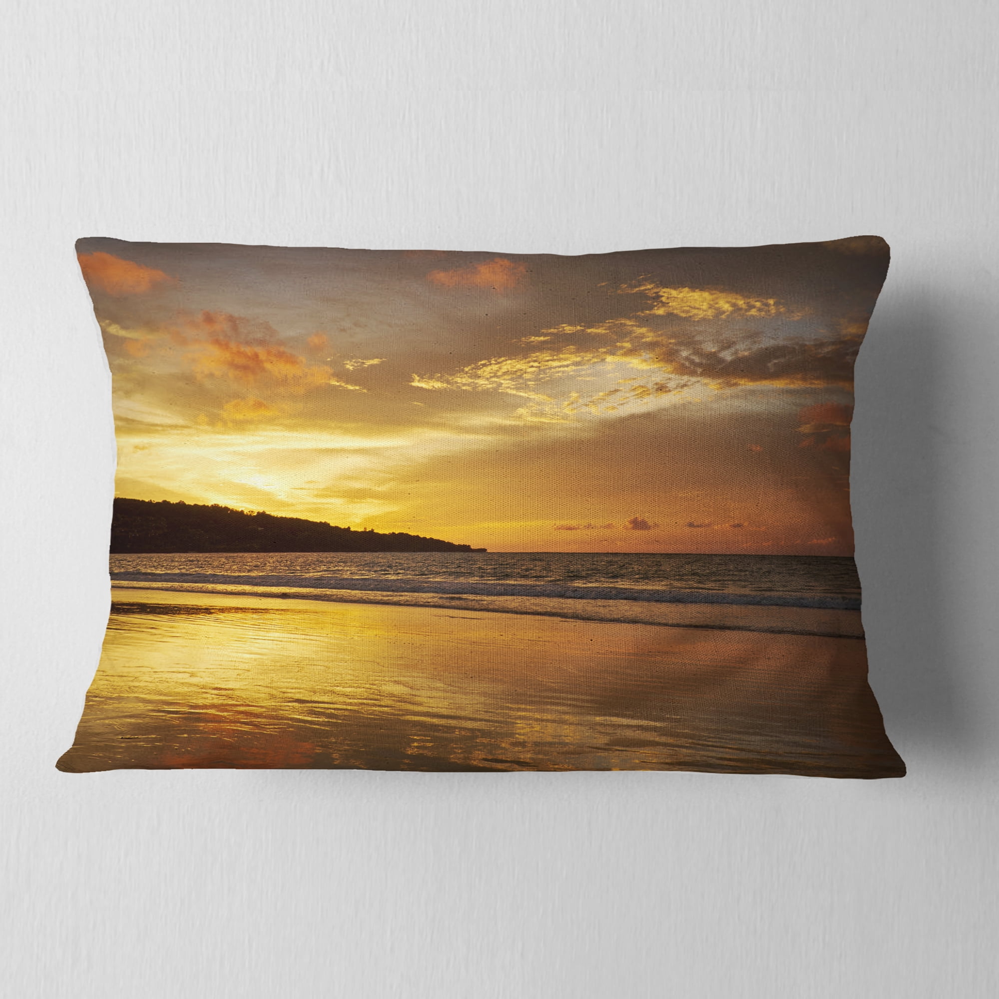 Designart Amazing Beach with Beautiful Breaking Waves - Modern Beach Throw Pillow - 12x20