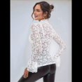 thumbnail image 4 of Blusa Elegante de Encaje Calado con Mangas Acampanadas para Mujer, para Fiesta, Moda 2025 XXL, 4 of 7