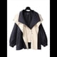 thumbnail image 2 of Gabardina con Capucha para Mujer, Chaqueta con Solapa y Botones, Cortavientos de Longitud Media con Bloques de Color Negro M, 2 of 6