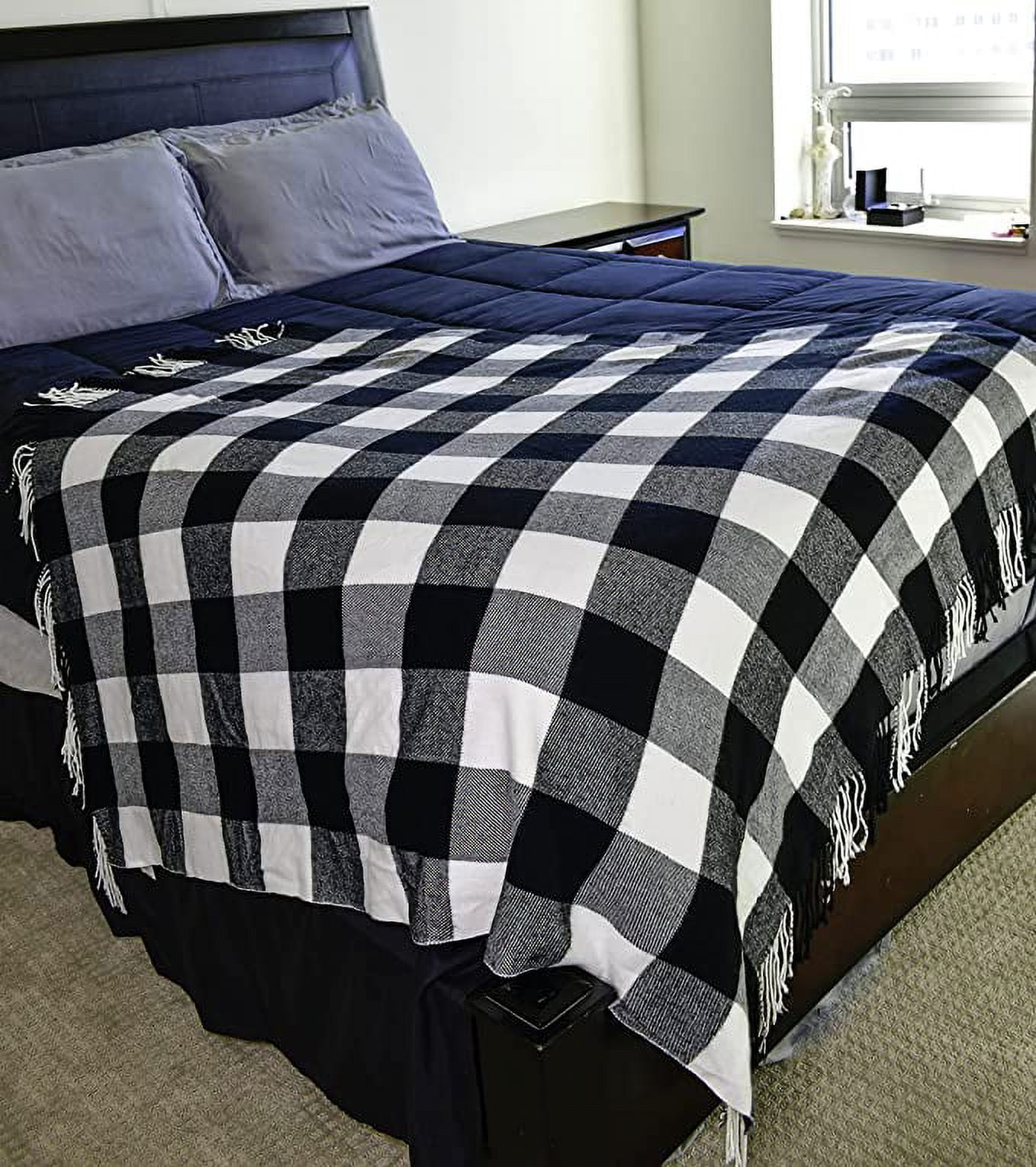 Blankets - Buffalo Plaid Throw Blanket - Decorative Classic Blanket - Comfortable and Ultra-Soft - Lightweight & Indoor Outdoor Blanket - (black/white)