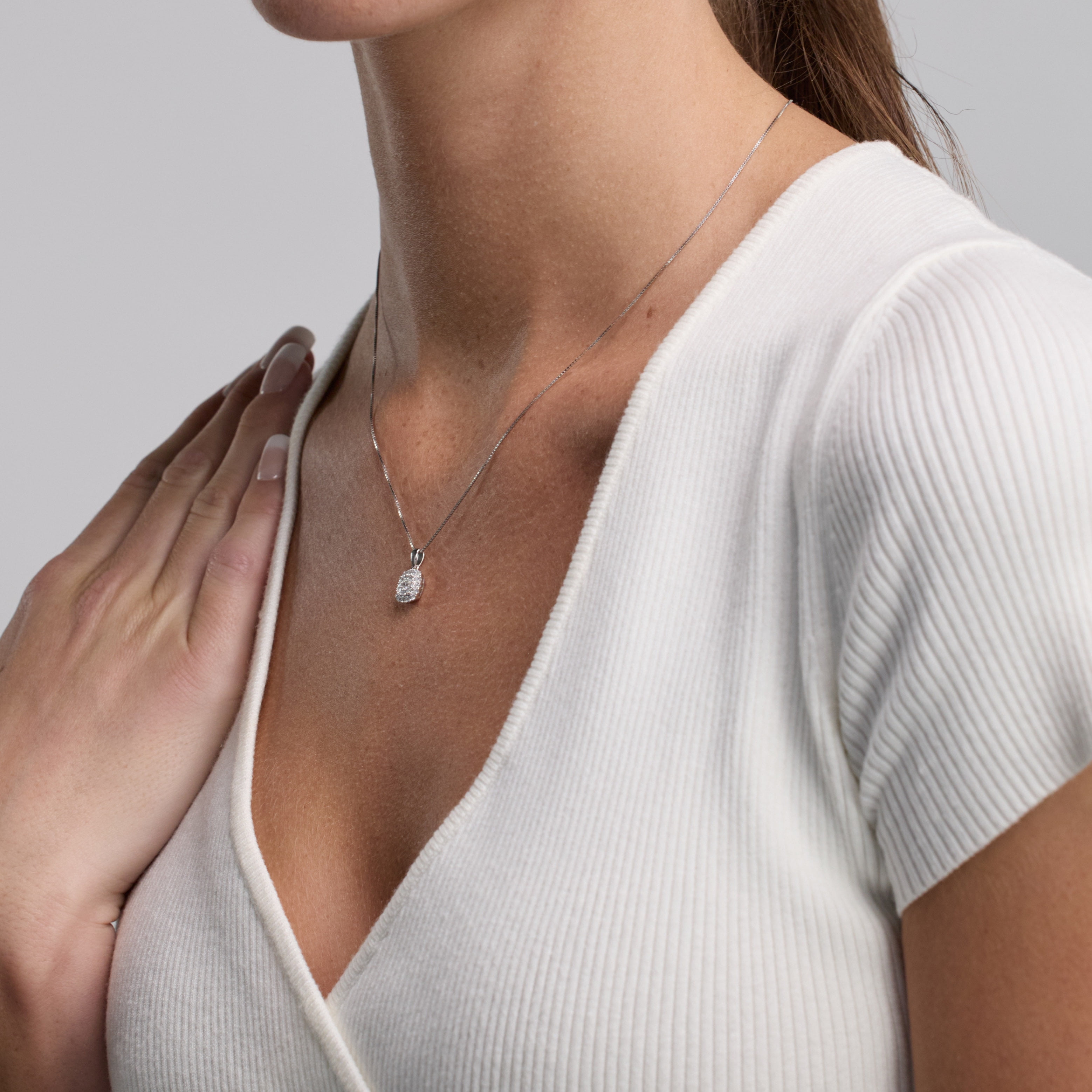 Unique Moments 1/3 Ct Lab-Grown Diamonds Cluster Pendant Necklace in Silver for Women (J, SI-I1)
