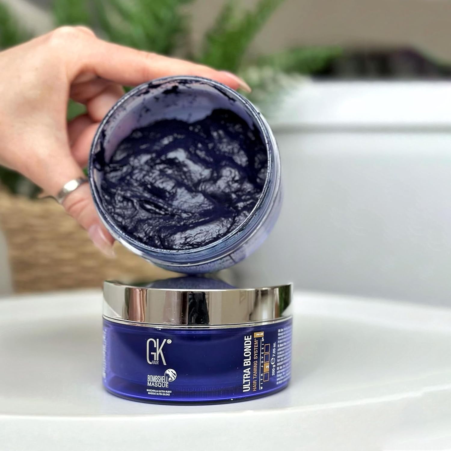 GK HAIR Global Keratin Lavender Bombshell Masque (7.05 Fl Oz/200 g) Semi-Permanent Long Lasting Hair Toning Color Pigments Moisturizing Styling and Coloring Mask for All Hair Types Unisex