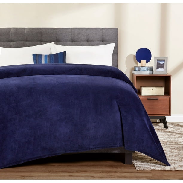 Mainstays Plush King Bed Blanket in Navy