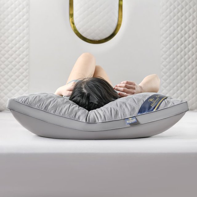 Par de almohadas especiales para hotel con núcleo de almohada, protección para el cuello individual, terciopelo, una pieza