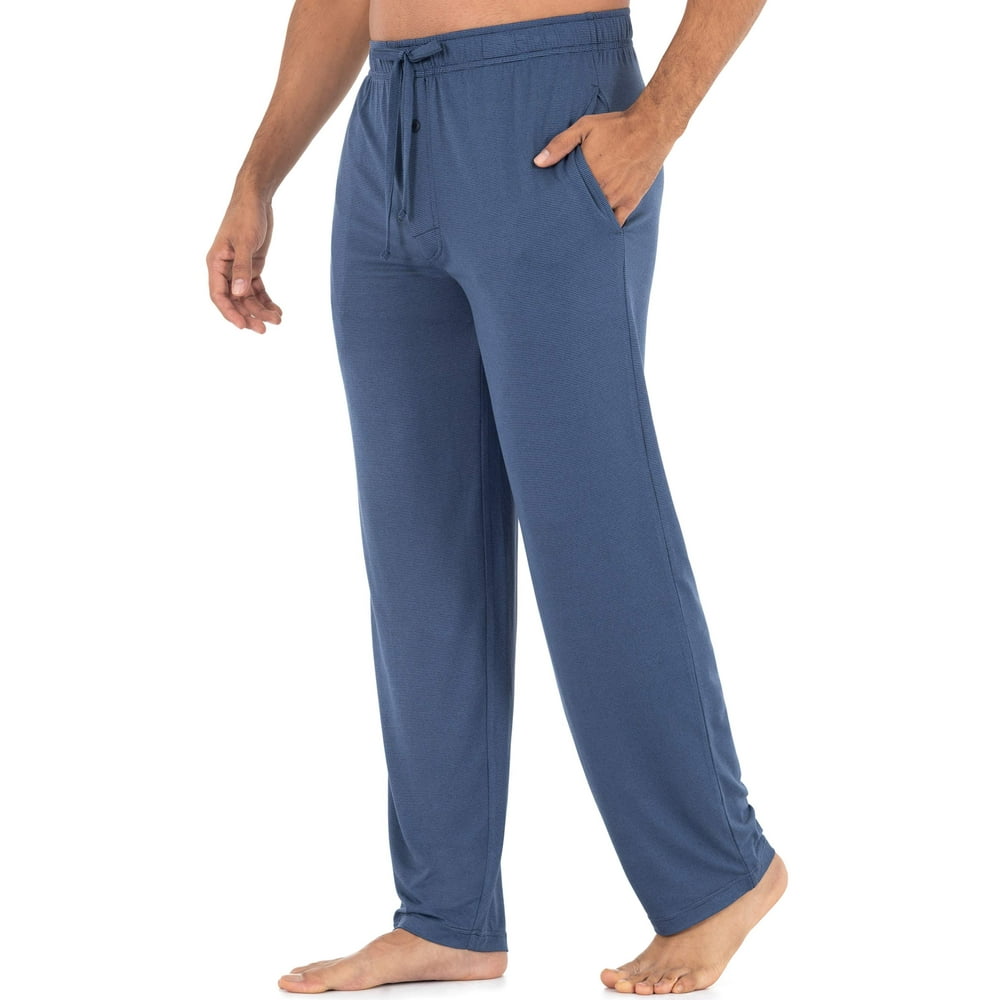 men's outfits with grey sweatpants
