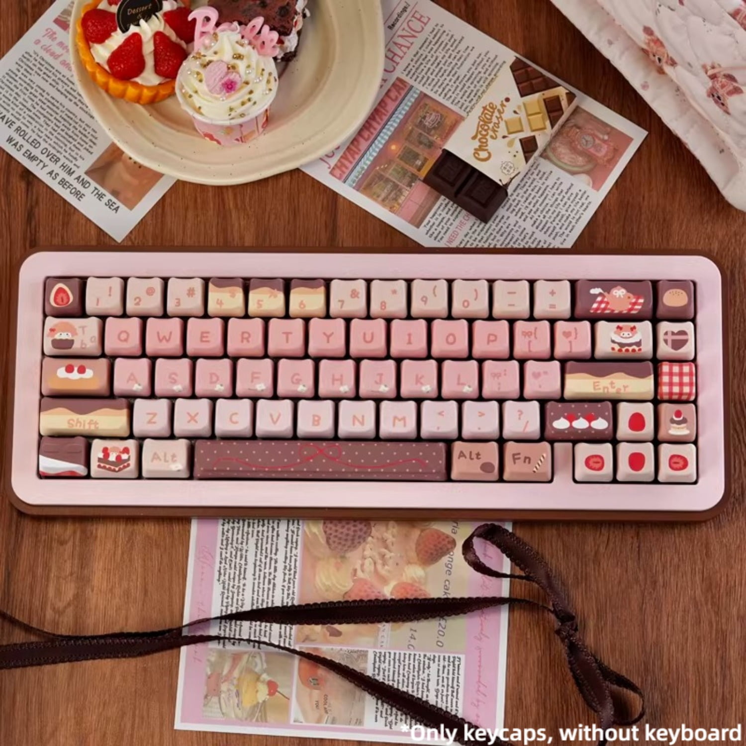 Strawberry Chocolate Cute Keycap Set, High Aesthetic DIY 5-Side Dye-Sublimation Keycaps for Women's Mechanical Keyboard 60-108 Keys