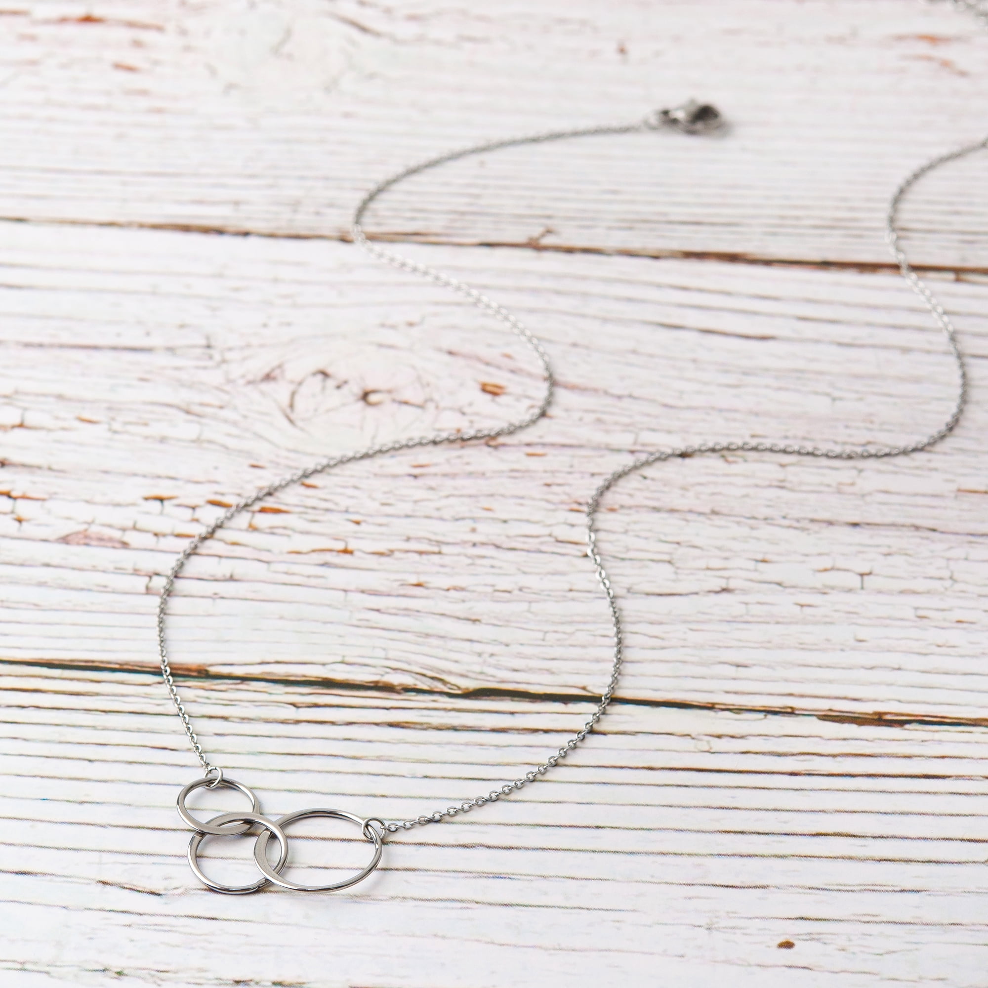 To My Precious Grandma Mother's Day Necklace, Mother's Day Gift, Mother's Day Card Necklace, Mother's Day Gift for Grandma, Silver Infinity Rings Mother's Day Necklace [Silver, No-Personalized Card]