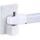 thumbnail image 2 of Ganchos adhesivos universales blancos para barras de cortinas y marcos de ventanas, 2 of 6