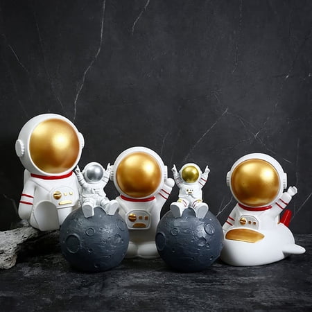 LANGMSpace Man Piggy Bank Creative Vinyl Astronaut Money Bank Moon Money Box Space Shuttle Coin Bank Aerospace Spacefight Decorative Oranment (Moon Space Man-Silver)