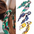 thumbnail image 1 of Hair Scrunchies Satén Seda Pañuelo para el cabello Bow Scrunchie Floral Hair Ties Accesorios para el cabello para mujeres y niñas (3 piezas) JAMW Sencillez, 1 of 5