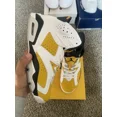 thumbnail image 1 of Ni - ke Jordan 6 Yellow Orche Size 8, 1 of 5