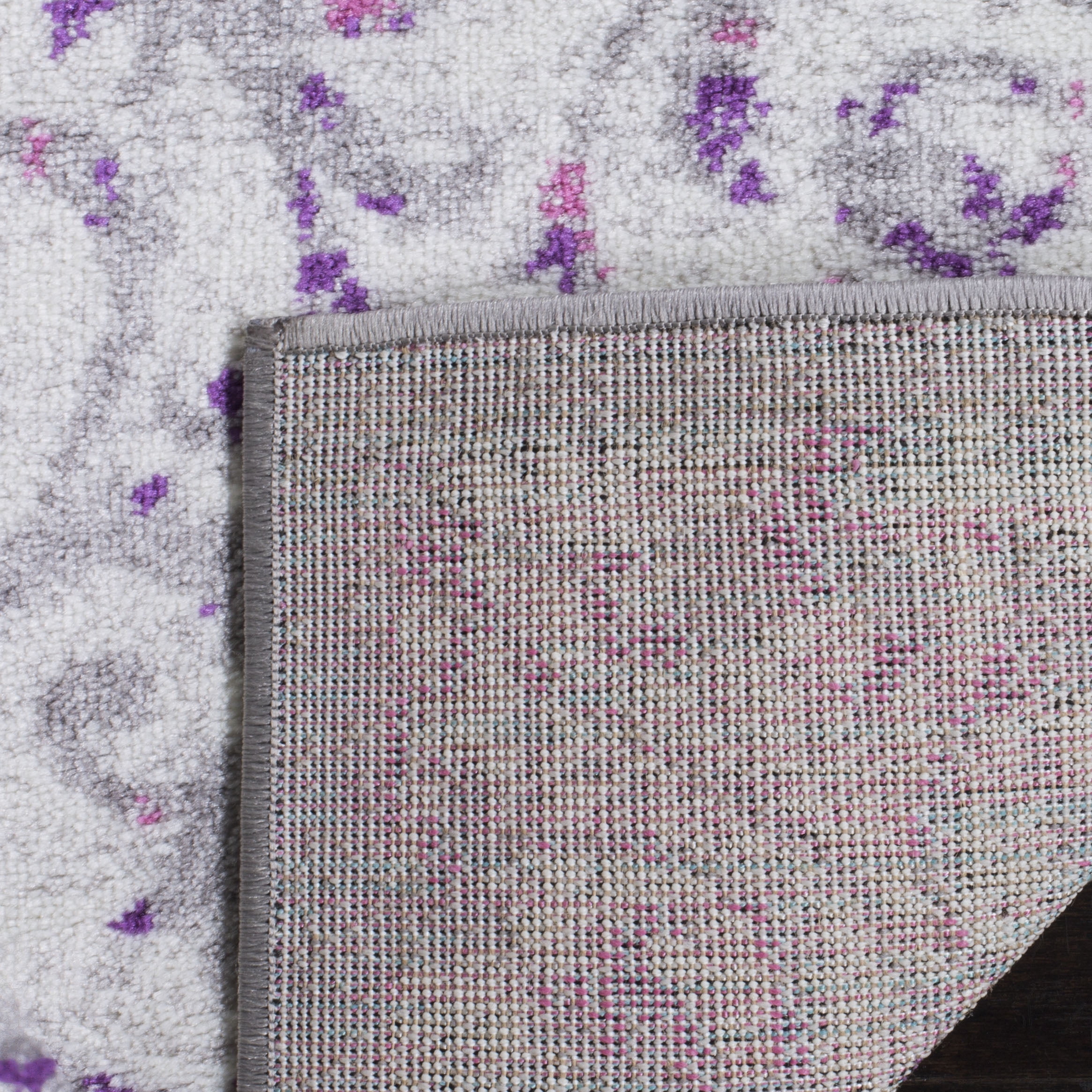 SAFAVIEH Skyler Collection SKY198F Ivory / Pink Rug