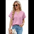 thumbnail image 3 of Camisetas de Mujer con Cuello en V y Botones, Corta, Corte Holgado, Informal, de Verano, Color Rosa, Talla L, 3 of 9