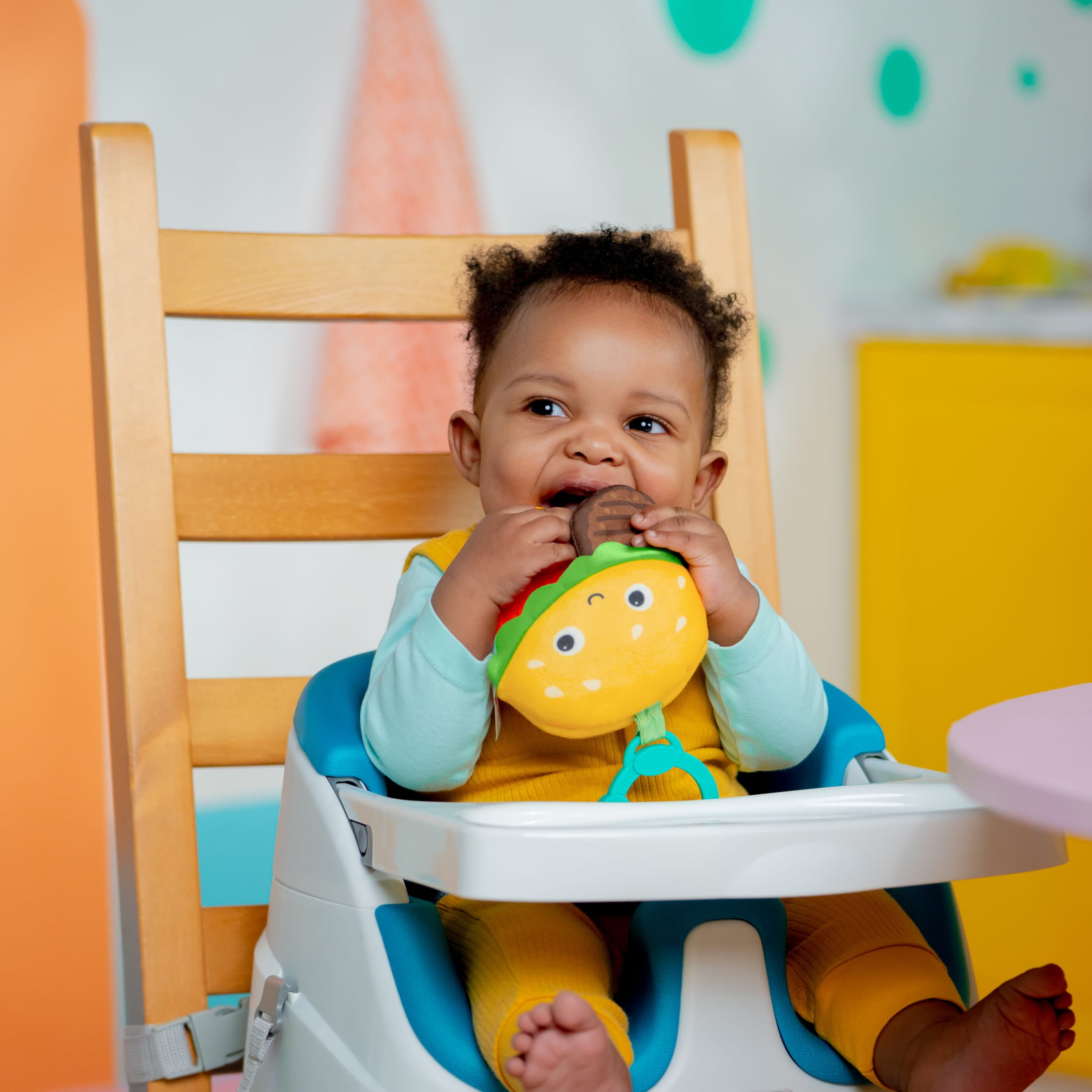 Bright Starts Say Cheeseburger on the Go Teether Toy, Unisex, Infants Ages 3 Months+