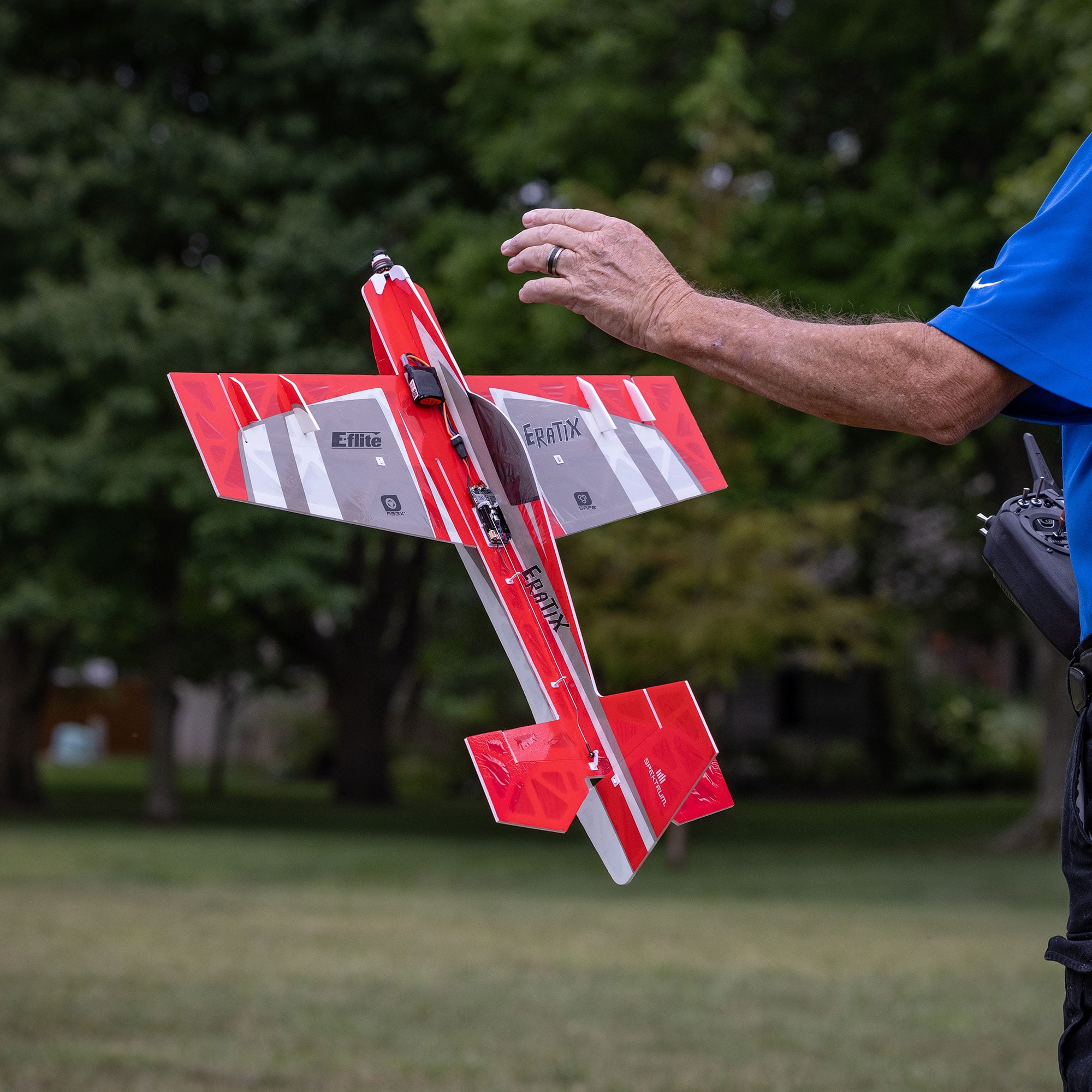 E-flite UMX Eratix 3D FF Flat Foamy 450mm BNF-Basic and SAFE EFLU02050 RC Aerobatic Airplanes