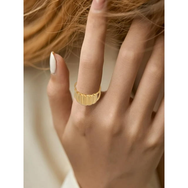 Anillo de acero inoxidable con diseño geométrico y rayas verticales anchas, dorado, para mujer, joyería personalizada, 13,5 mm