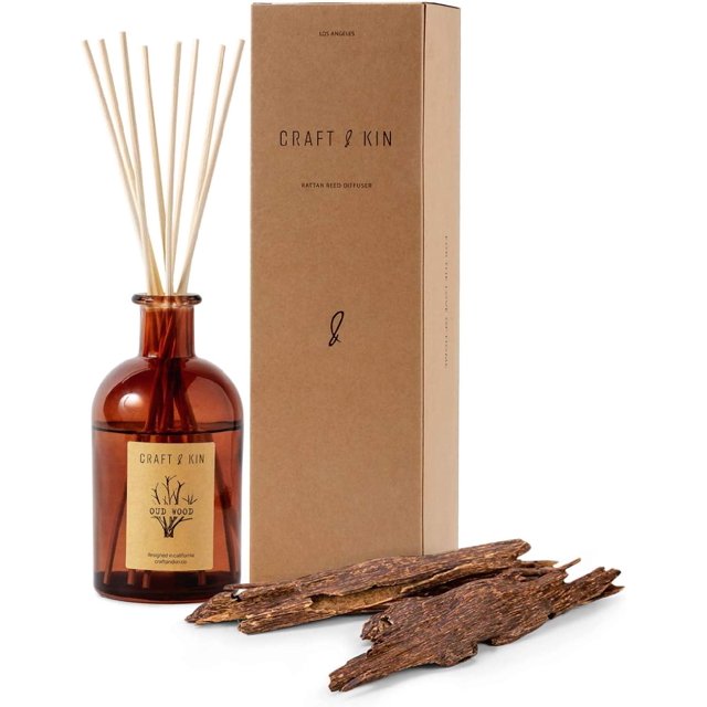 Craft & Kin Reed Diffuser Sticks - Oud Wood Diffuser Reeds Scented Sticks Gift Set Apartment Essentials Soothing & Relaxing Aromatic Diffusers for Essential Oils for Bedroom Living Room Office