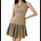 thumbnail image 1 of Vestido Mini Plisado Sin Mangas para Mujer, Corte A, Color Liso, Cuello Redondo, Cintura Ceñida, Lazo y Cremallera en la Espalda Caqui L, 1 of 10
