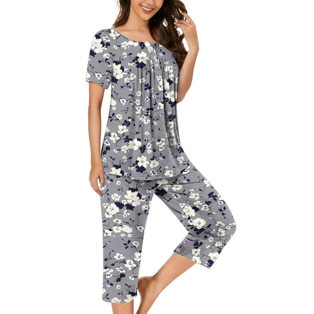 Pisexur Ensembles de Pyjama pour Femmes 2 Pcs Ensemble de Détente Élégant Boho Chemises de Nuit Florales pour Femmes Confort Décontracté Col Rond Manches Courtes Plissées T-Shirts Boutonnés Hauts et Pantalons Longueur Genou avec Poches