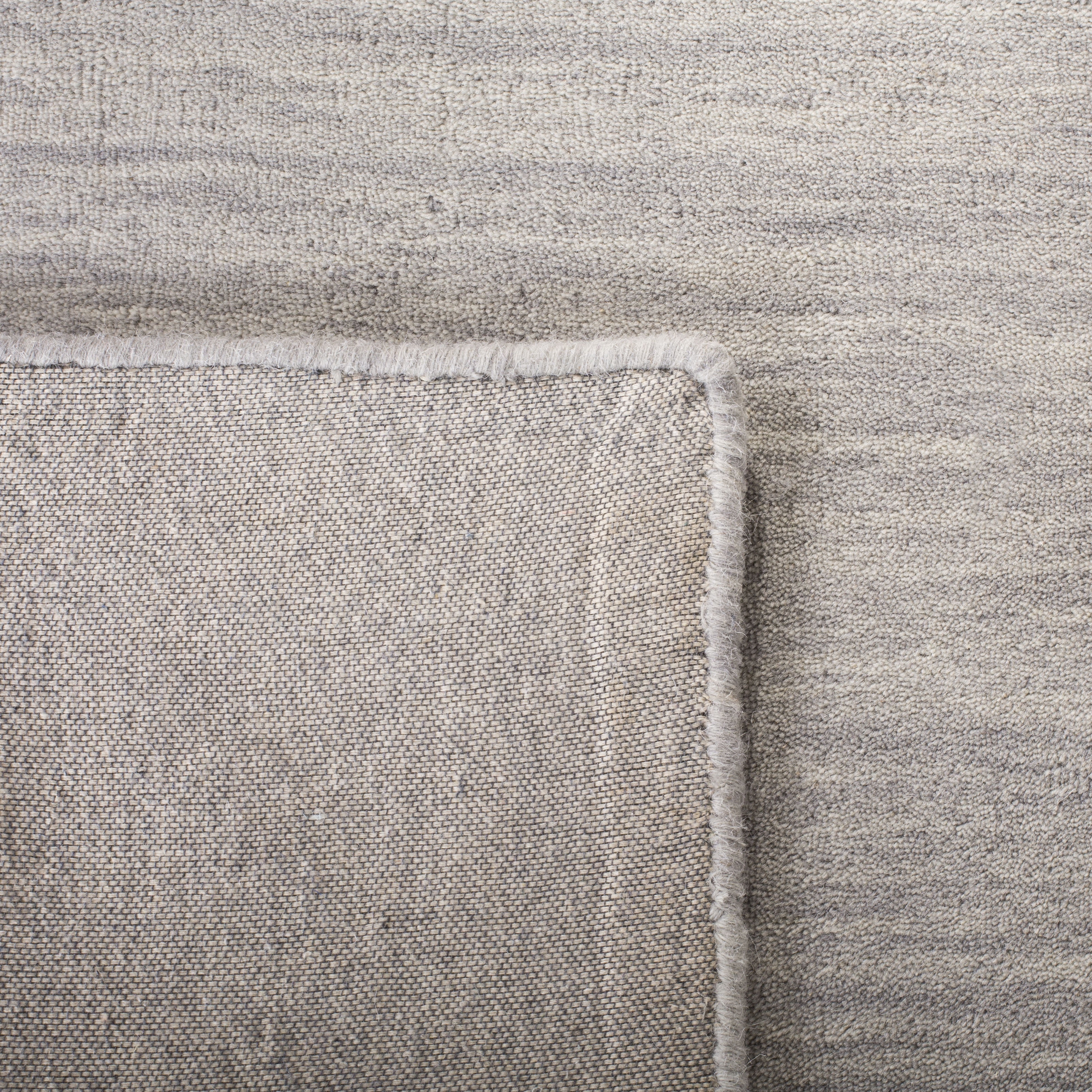 SAFAVIEH Kids Dotted Border Area Rug, Grey, 2' x 3'