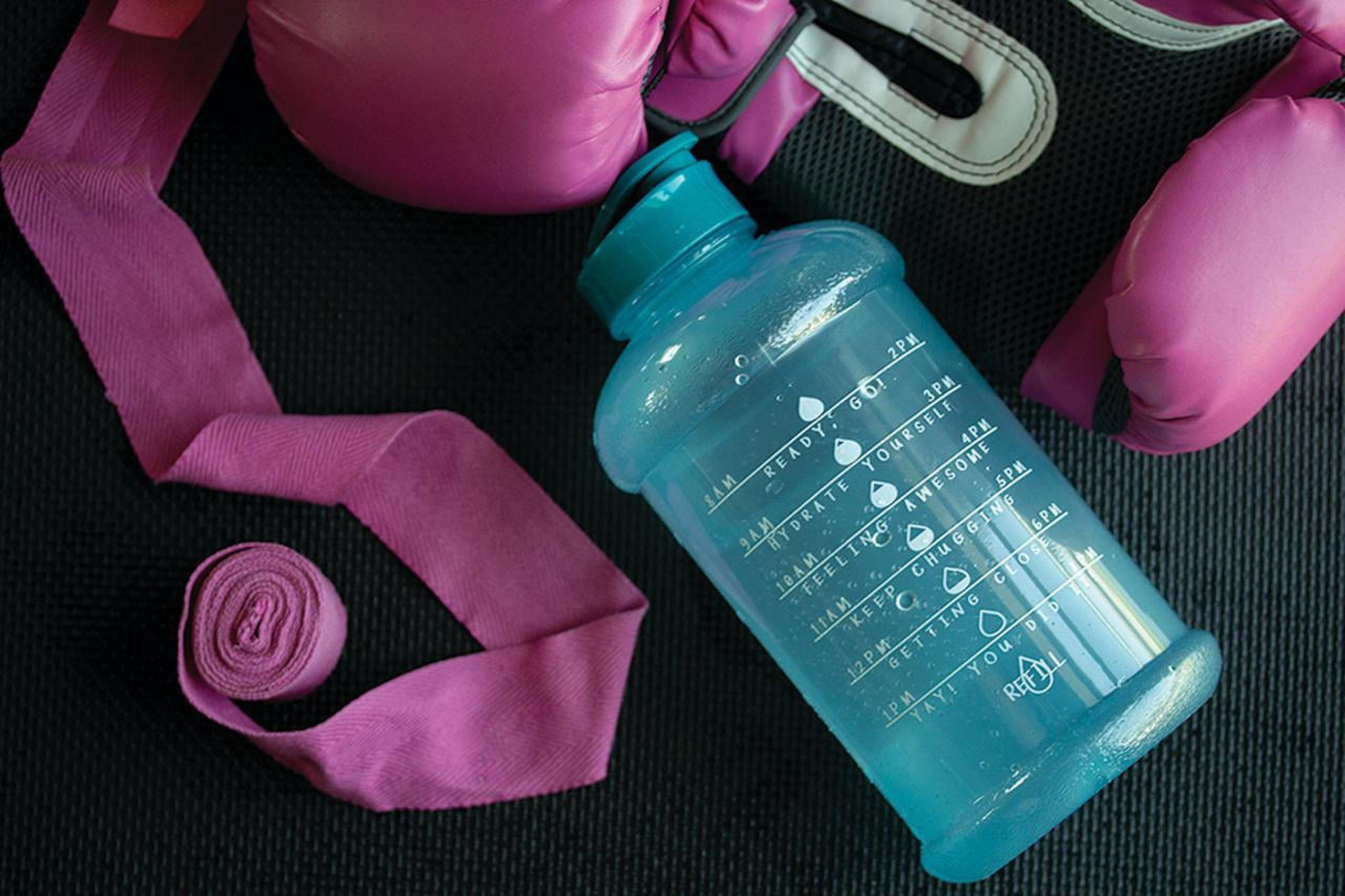 Mainstays 50-Ounce Color Changing Plastic Motivational Hydration Bottle, Blue
