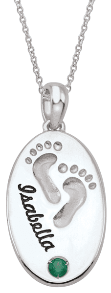 Personalized Baby feet oval shaped pendant in 14k Gold by Jewlster
