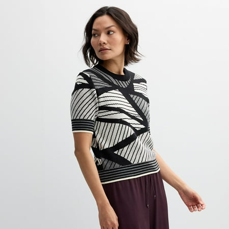 Women's Ellen Tracy Short Sleeve Crew Neck Sweater Color: Black Geo Size: LARGE