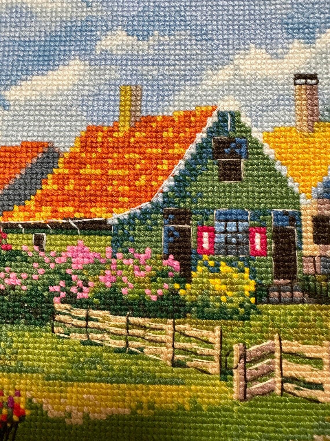 RIOLIS Counted Cross Stitch Kit 15.75"X11.75"-Tulip Field (14 Count)