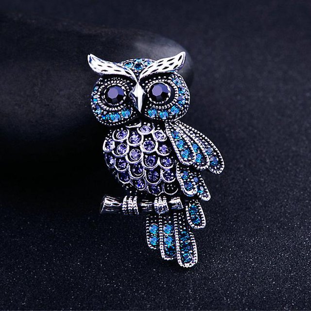 Broche de búho hueco colorido con diamantes de imitación, lindo animal esmaltado, accesorios para disfraces, broches de ramillete para fiestas y bodas