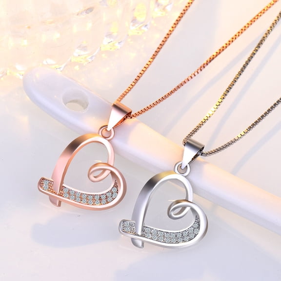 Women's Heart Necklace Hollow Clavicle Chain