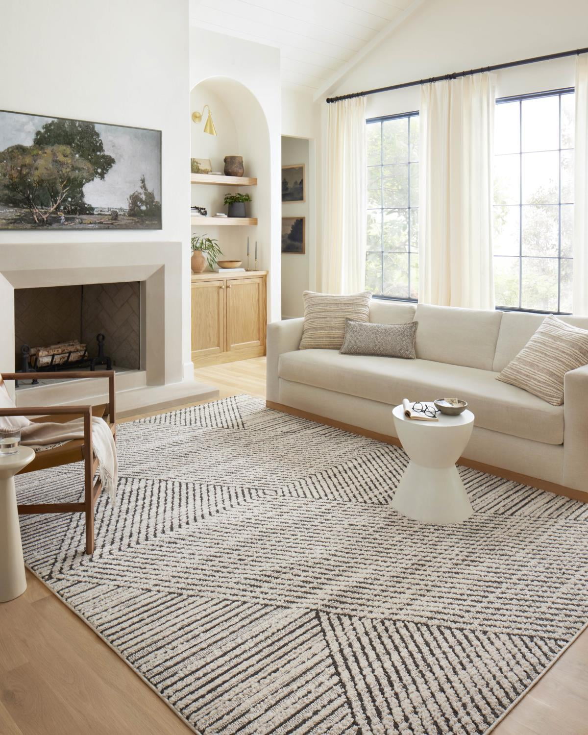 Loloi Fabian Charcoal / Ivory 7'-10" x 10' Area Rug